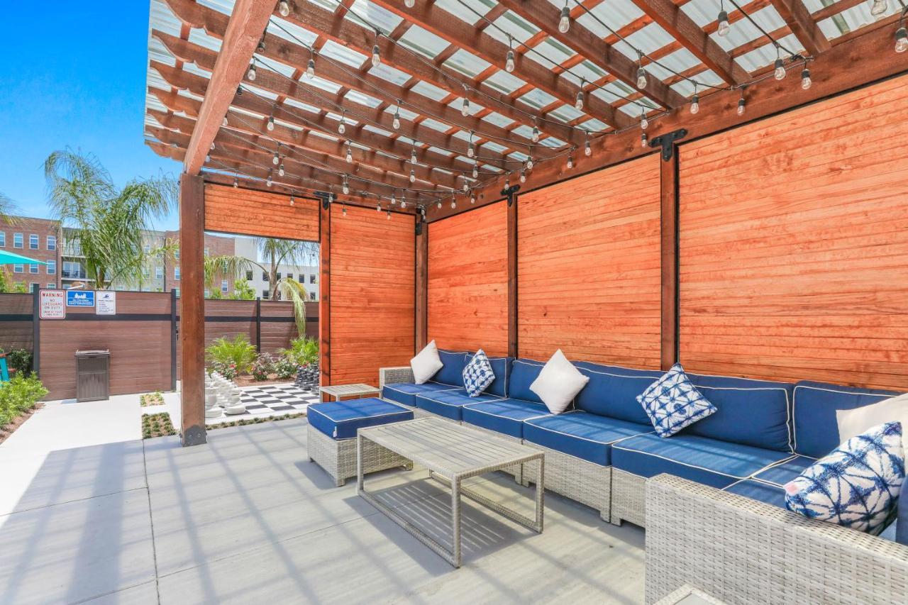 Stunning New Construction Villa With Modern Design New Orleans Exterior photo